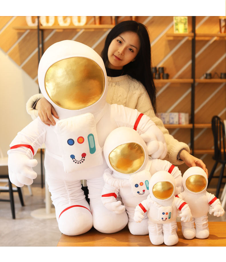 Poupée en peluche astronaute kawaii