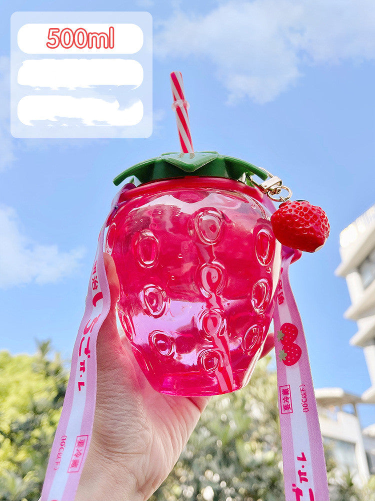 Botella de agua de fresa Kawaii, botella de agua de paja de fresa bonita de 500ml, taza de paja de café con leche PP, utensilios para beber de cocina